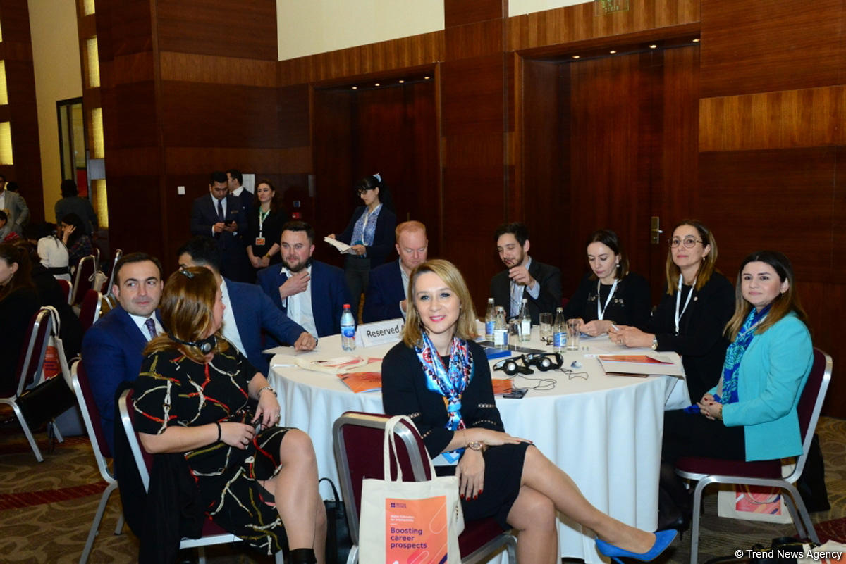 Baroness Emma Nicholson: UK always supports Azerbaijan (PHOTO)