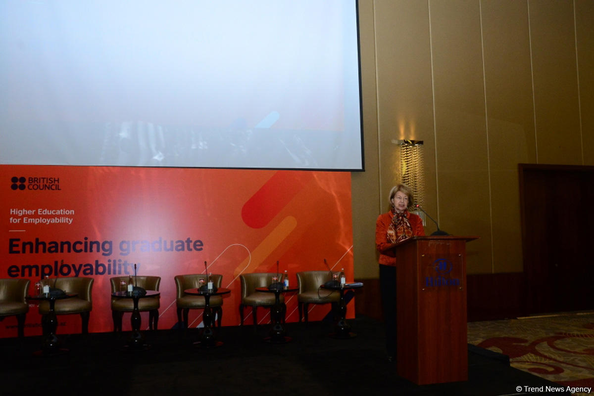 Baroness Emma Nicholson: UK always supports Azerbaijan (PHOTO)