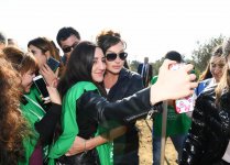 Azerbaijani president, first lady attend tree-planting campaign in Khatai district, Baku (PHOTO)