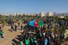 Azerbaijani president, first lady attend tree-planting campaign in Khatai district, Baku (PHOTO)