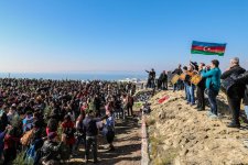 Azerbaijani president, first lady attend tree-planting campaign in Khatai district, Baku (PHOTO)