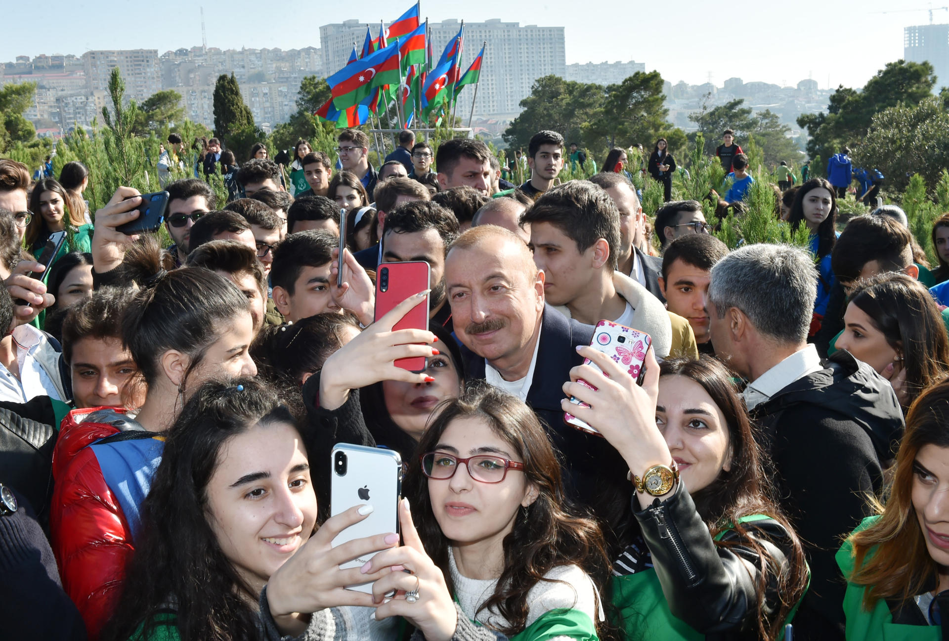 Azerbaijani president, first lady attend tree-planting campaign in Khatai district, Baku (PHOTO)