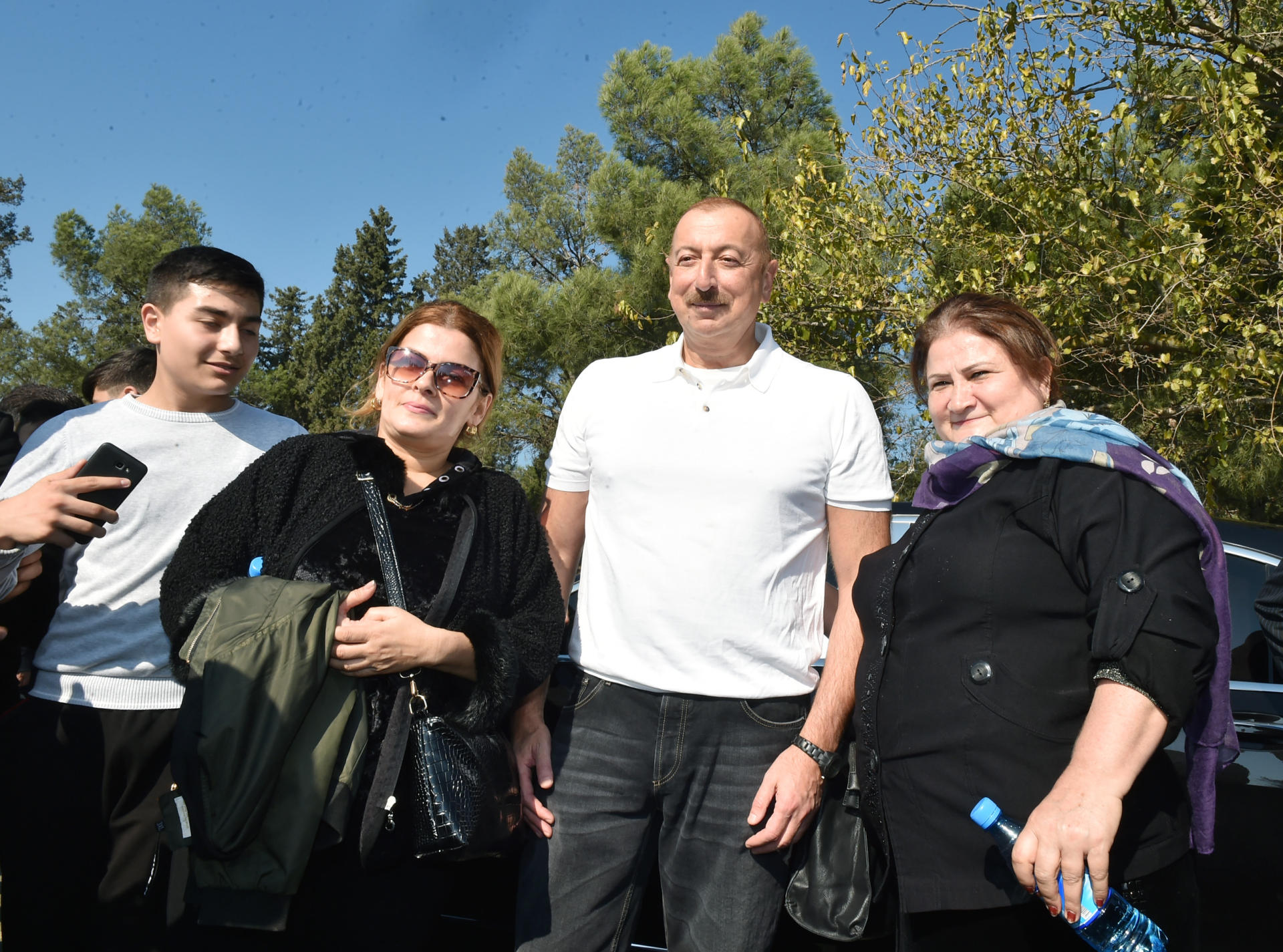 Azerbaijani president, first lady attend tree-planting campaign in Khatai district, Baku (PHOTO)