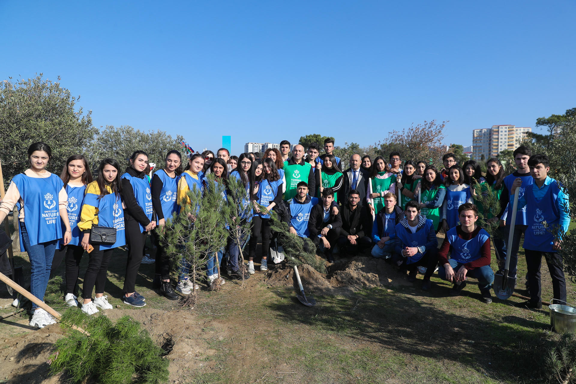 Azerbaijani president, first lady attend tree-planting campaign in Khatai district, Baku (PHOTO)