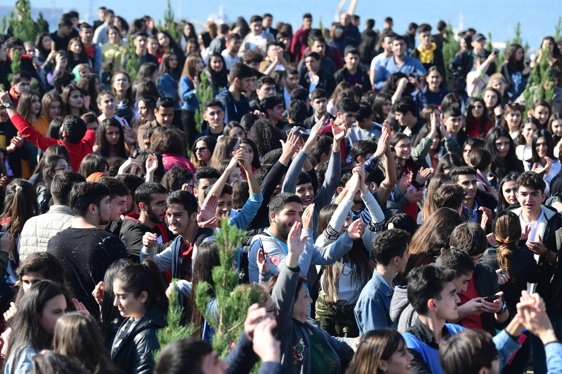 Azerbaijani president, first lady attend tree-planting campaign in Khatai district, Baku (PHOTO)