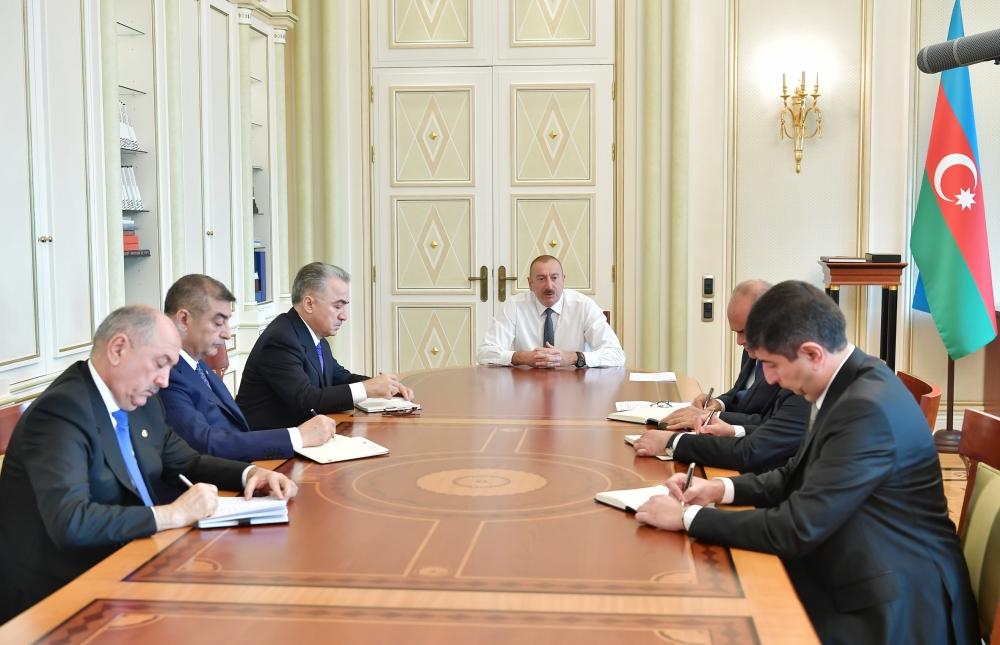 Ilham Aliyev receives newly appointed heads of Shirvan, Zardab, Surakhani, Yasamal, Khatai executive authorities (PHOTO)