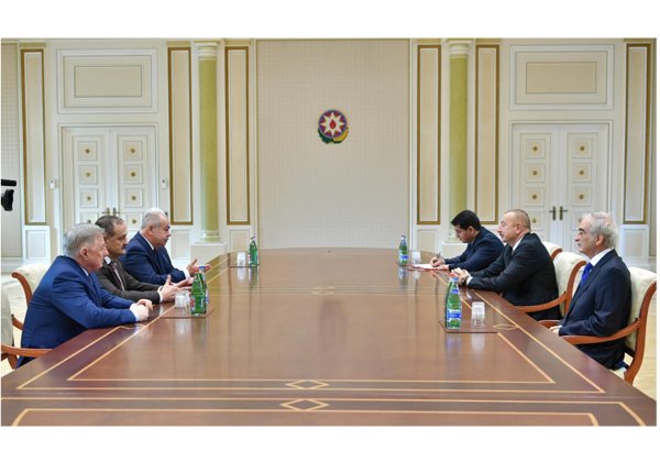 President Aliyev receives deputy chairman and committee chair of Russia, chairman and adviser to chairman of People's Assembly of Dagestan (PHOTO)
