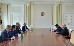 Ilham Aliyev receives delegation led by head of Iran’s Culture and Islamic Communications organization (PHOTO)