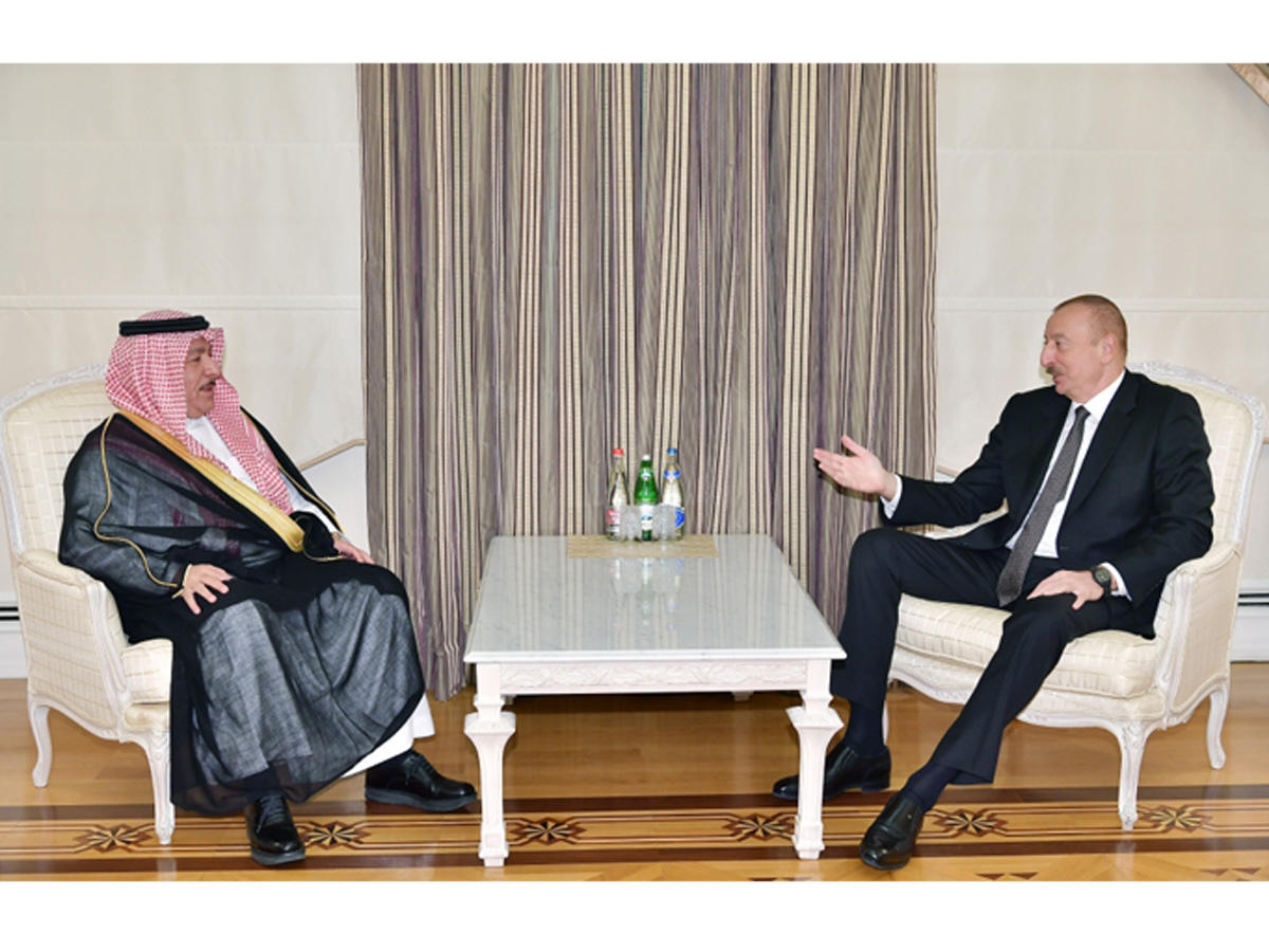 President Aliyev receives founding Secretary General of King Abdullah bin Abdul Aziz International Center for Interreligious and Intercultural Dialogue (PHOTO)