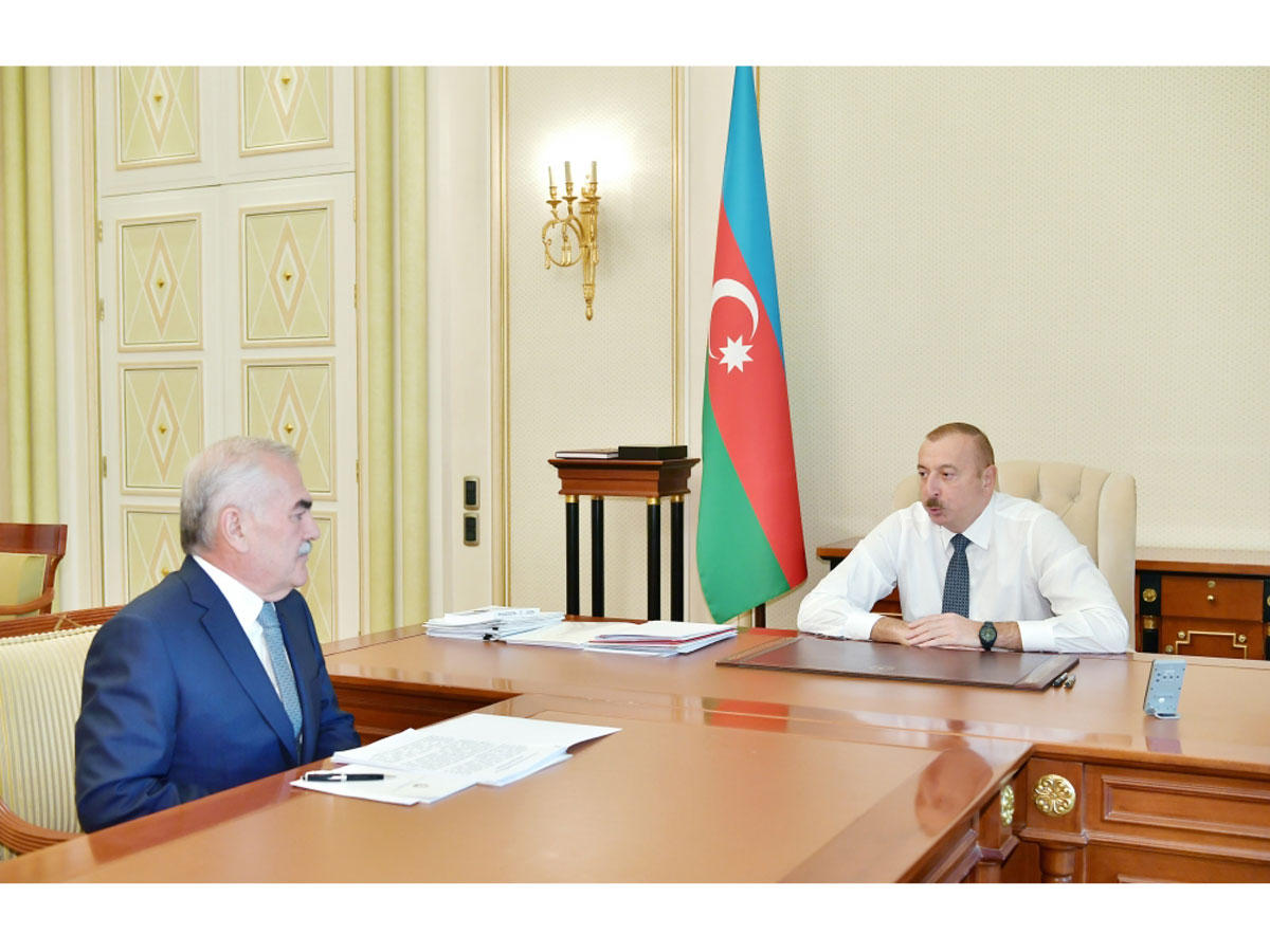 Azerbaijani president receives head of Supreme Majlis of Nakhchivan Autonomous Republic (PHOTO)