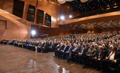 President Aliyev attends ceremony to mark 100th anniversary of Baku State University (PHOTO)