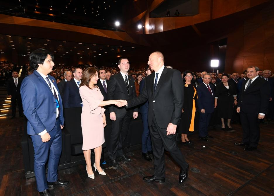 President Aliyev attends ceremony to mark 100th anniversary of Baku State University (PHOTO)