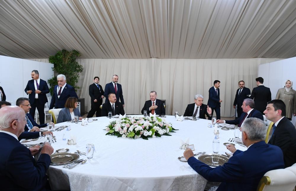 President Ilham Aliyev attends reception for participants of opening ceremony of TANAP-Europe connection (PHOTO)