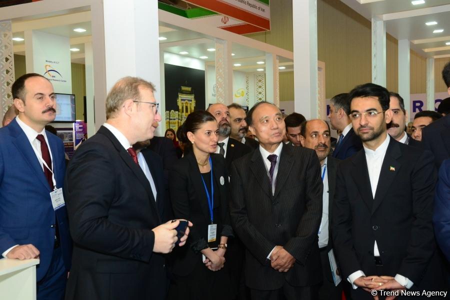 Minister: Applying IT, innovations in management expanding in Azerbaijan (PHOTO)