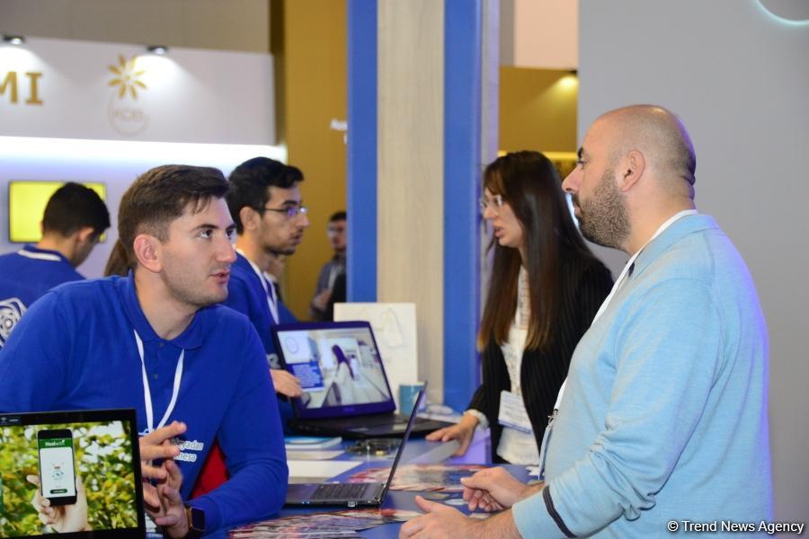 Minister: Applying IT, innovations in management expanding in Azerbaijan (PHOTO)