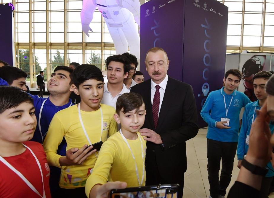 Azerbaijani president with first lady view Bakutel 2019 exhibition (PHOTO)