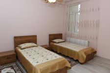 Azerbaijani president views conditions at newly constructed building for earthquake-affected families in Shamakhi (PHOTO)