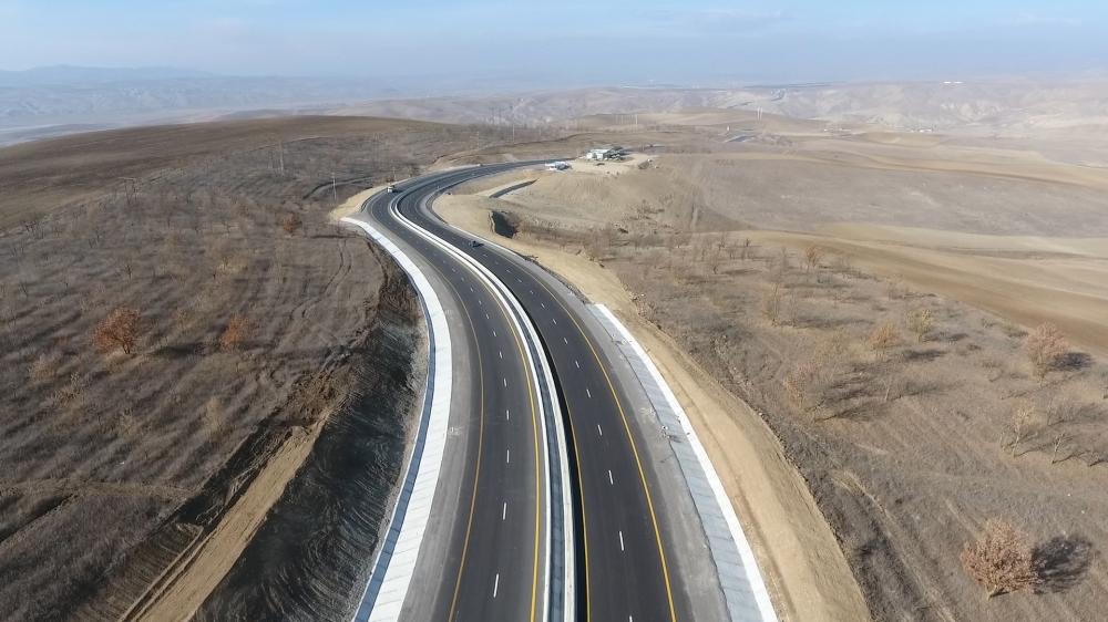 Azerbaijani president inaugurates 101-117th km section of Baku-Shamakhi-Yevlakh highway (PHOTO)