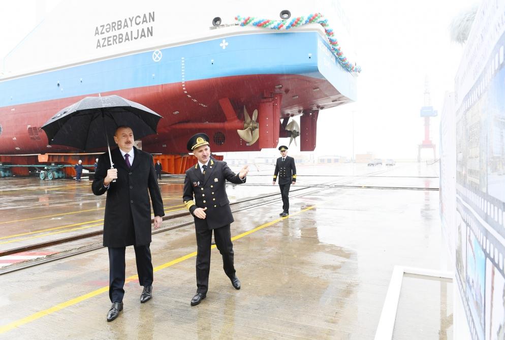 Azerbaijani president attends ceremony to launch first tanker built at Baku Shipyard (PHOTO)