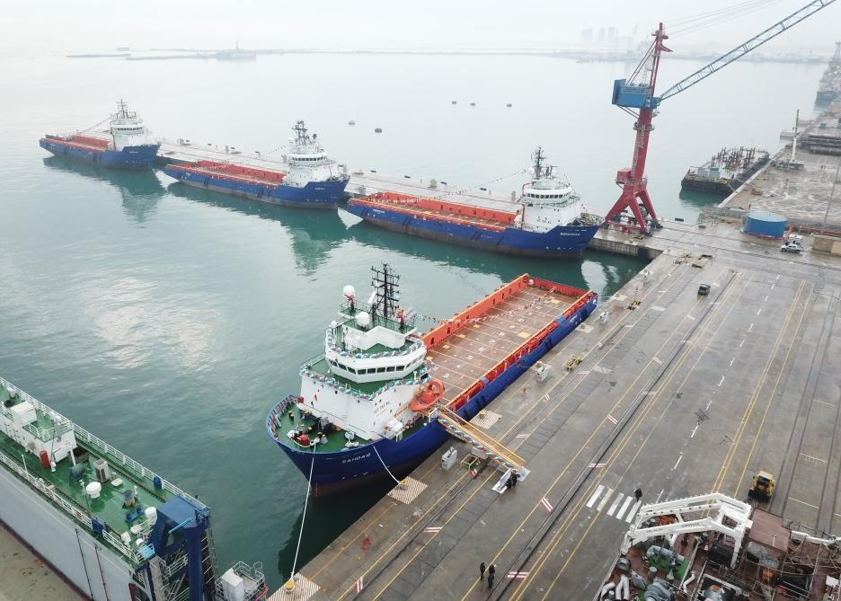 Azerbaijani president attends ceremony to launch first tanker built at Baku Shipyard (PHOTO)
