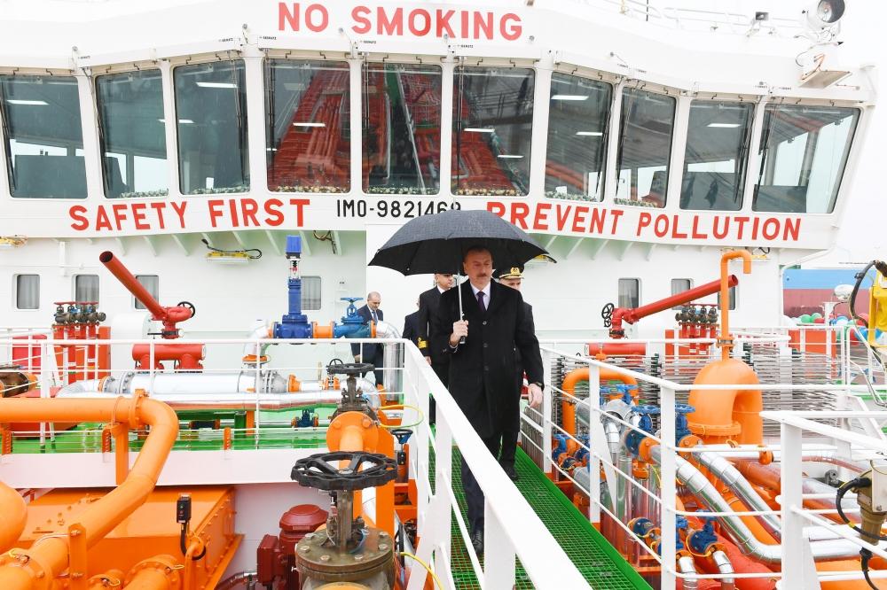 Azerbaijani president attends ceremony to launch first tanker built at Baku Shipyard (PHOTO)