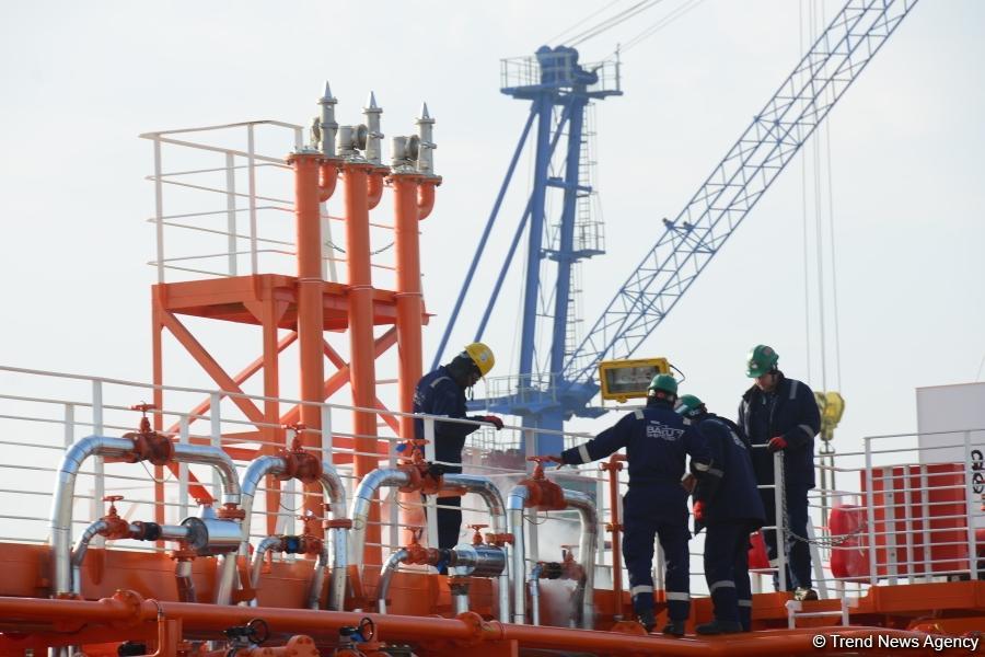 Azerbaijan’s Lachin tanker to carry cargo across Caspian Sea and beyond (PHOTO)