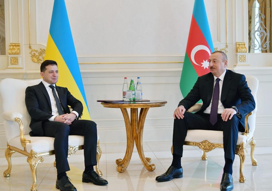 President Ilham Aliyev, President Volodymyr Zelensky hold one-on-one meeting (PHOTO)