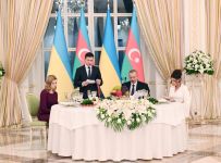 President Ilham Aliyev hosted official reception in honor of Ukrainian President Volodymyr Zelensky (PHOTO)