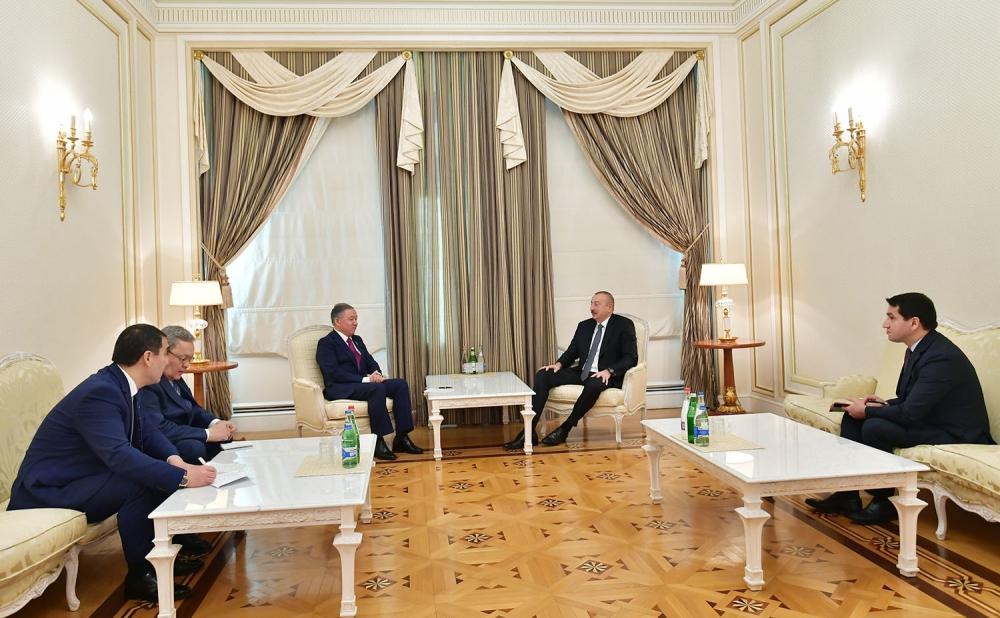 President Ilham Aliyev received delegation led by Chairman of Mazhilis of Kazakh Parliament (PHOTO)