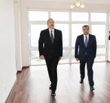 President Aliyev attends ceremony held to give out apartments to Karabakh war vets (PHOTO)