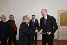 President Aliyev attends ceremony held to give out apartments to Karabakh war vets (PHOTO)