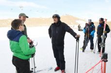 President Ilham Aliyev, First Lady Mehriban Aliyeva view work done at Shahdag Tourism Center (PHOTO/VIDEO) (UPDATE)