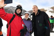 President Ilham Aliyev, First Lady Mehriban Aliyeva view work done at Shahdag Tourism Center (PHOTO/VIDEO) (UPDATE)