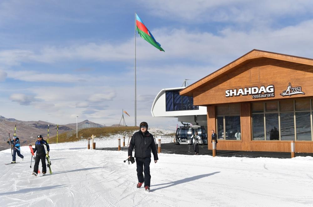 President Ilham Aliyev, First Lady Mehriban Aliyeva view work done at Shahdag Tourism Center (PHOTO/VIDEO) (UPDATE)