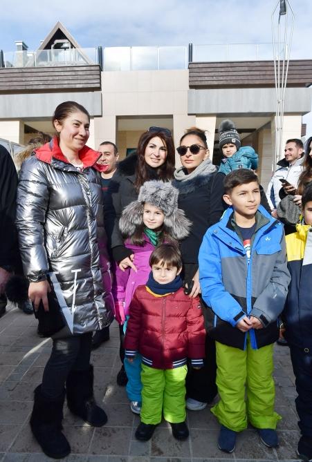 President Ilham Aliyev, First Lady Mehriban Aliyeva view work done at Shahdag Tourism Center (PHOTO/VIDEO) (UPDATE)