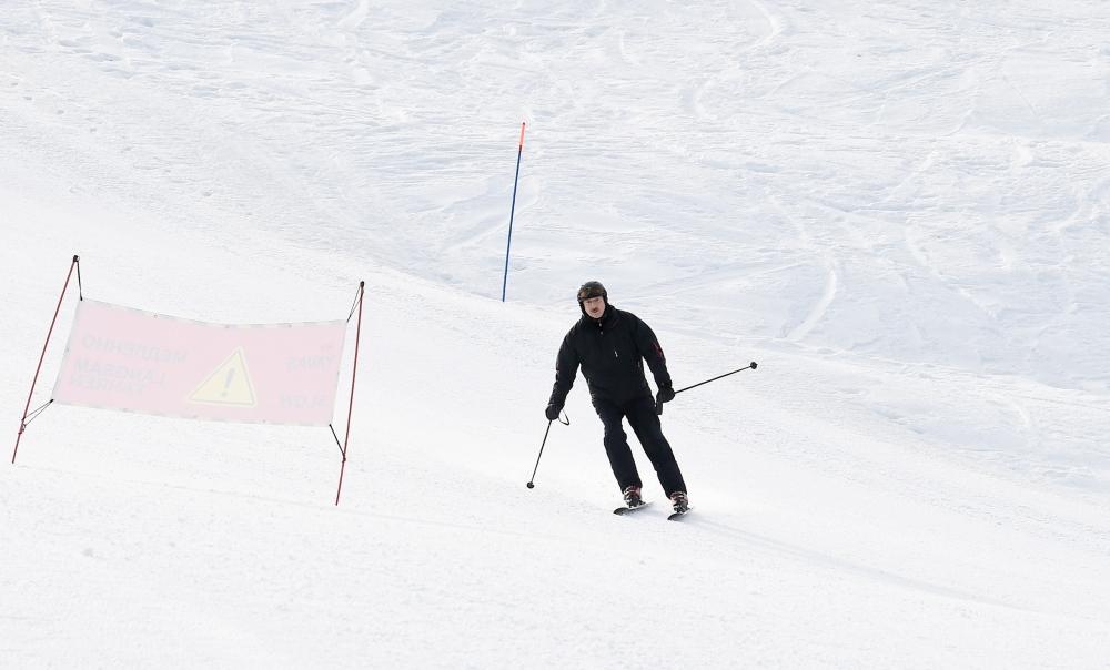 President Ilham Aliyev, First Lady Mehriban Aliyeva view work done at Shahdag Tourism Center (PHOTO/VIDEO) (UPDATE)