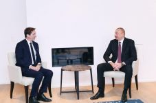 President Ilham Aliyev meets Chief Executive Officer of SUEZ Group (PHOTO)