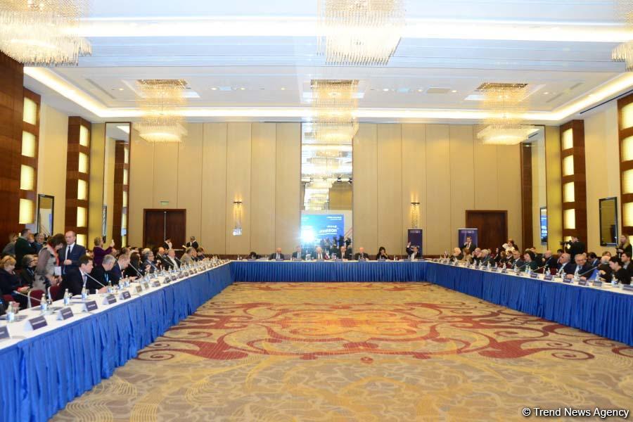 Baku, Moscow sign protocol on cooperation in culture (PHOTO)