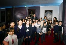 President Ilham Aliyev presents "Sharaf" Order to People’s Artist Alibaba Mammadov (PHOTO)