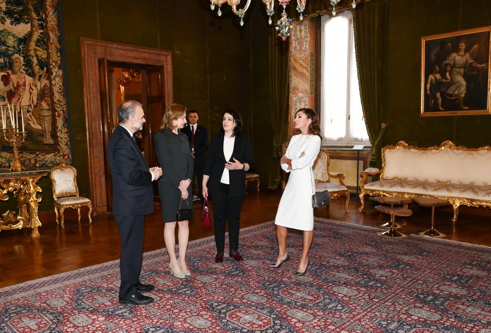 Azerbaijan's First Lady Mehriban Aliyeva views Quirinale Palace in Rome (PHOTO)