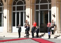 Official seeing-off ceremony held for President Ilham Aliyev in Rome (PHOTO)