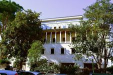 President Ilham Aliyev viewed building designed to host Azerbaijan Culture Center in Rome (PHOTO)
