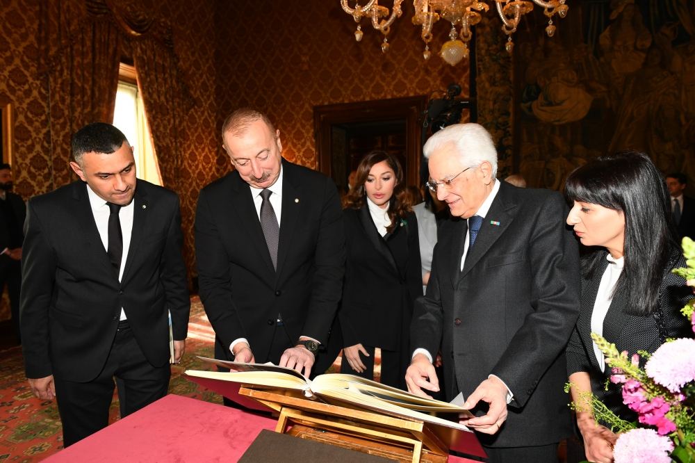 Official seeing-off ceremony held for President Ilham Aliyev in Rome (PHOTO)