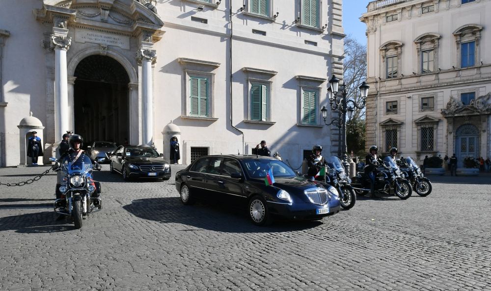 Official seeing-off ceremony held for President Ilham Aliyev in Rome (PHOTO)