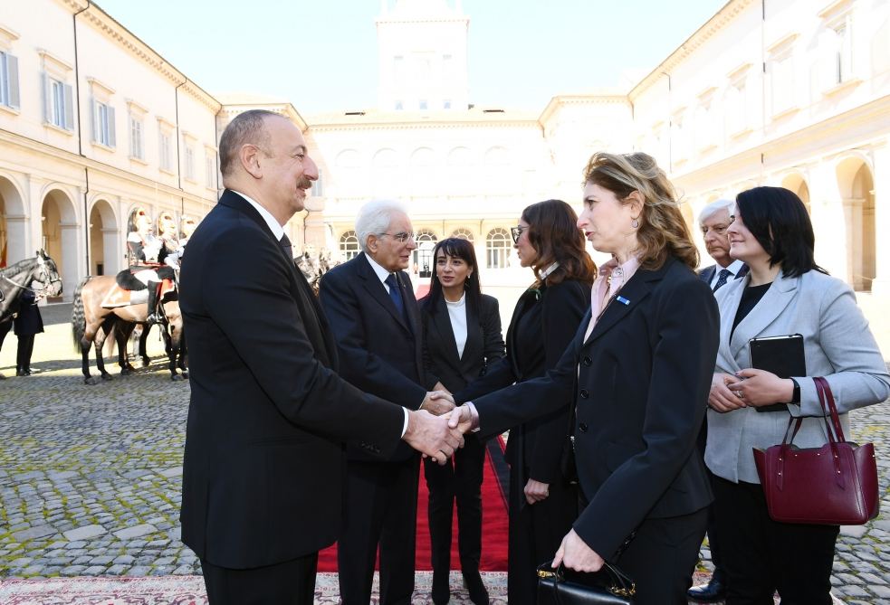 Official seeing-off ceremony held for President Ilham Aliyev in Rome (PHOTO)