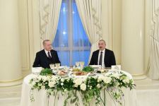 Azerbaijani president hosts reception in honor of Turkish president (PHOTO)