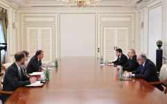 President Ilham Aliyev receives US Deputy Assistant Secretary for Energy Diplomacy (PHOTO)