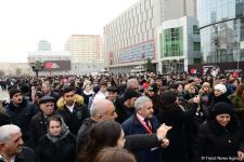 Azerbaijani public commemorates Khojaly genocide victims (PHOTO)