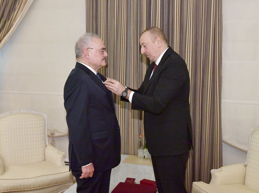 President Ilham Aliyev presented Order “For Service to Motherland” 1st Class to Artur Rasizade (PHOTO)