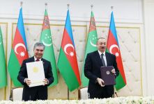Azerbaijan, Turkmenistan signed bilateral documents (PHOTO) (VIDEO)